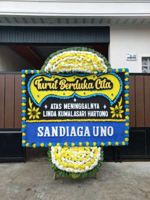 Papan Bunga Duka di Panggung Kidul